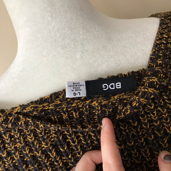 BDG yellow striped sweater - Picture 6 of 6